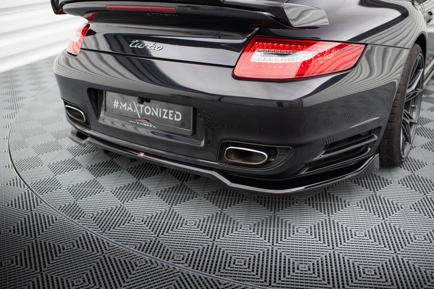 Bagerste splitter (med vertikale bars) Porsche 911 Turbo 997