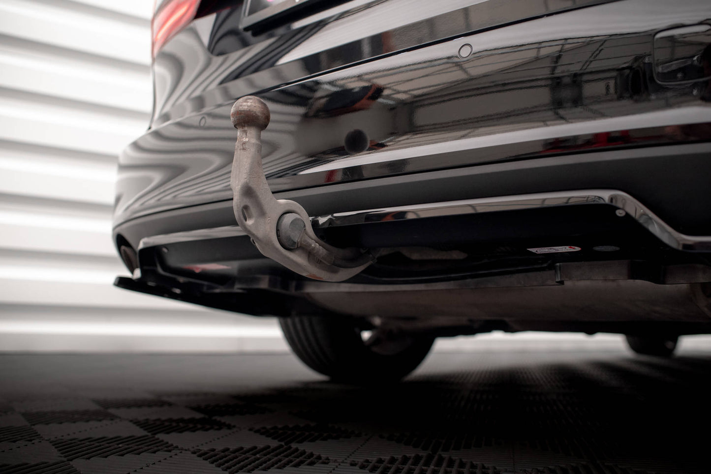 Bagerste splitter (med vertikale bars) V.2 Volvo V90 Mk2