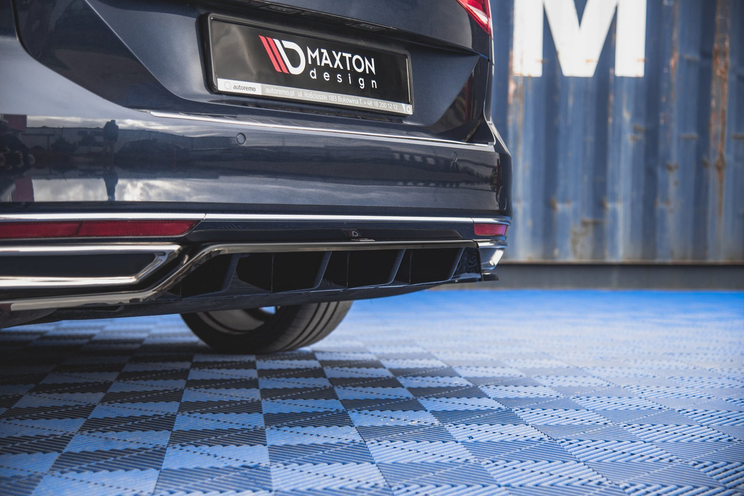 Bagerste splitter (med vertikale bars) Volkswagen Passat B8