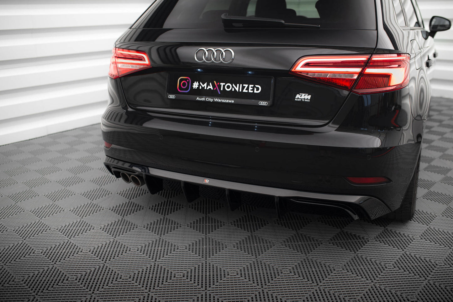 Bagerste diffuser Audi A3 Sportback 8V Facelift (Version med double exhaust tip)