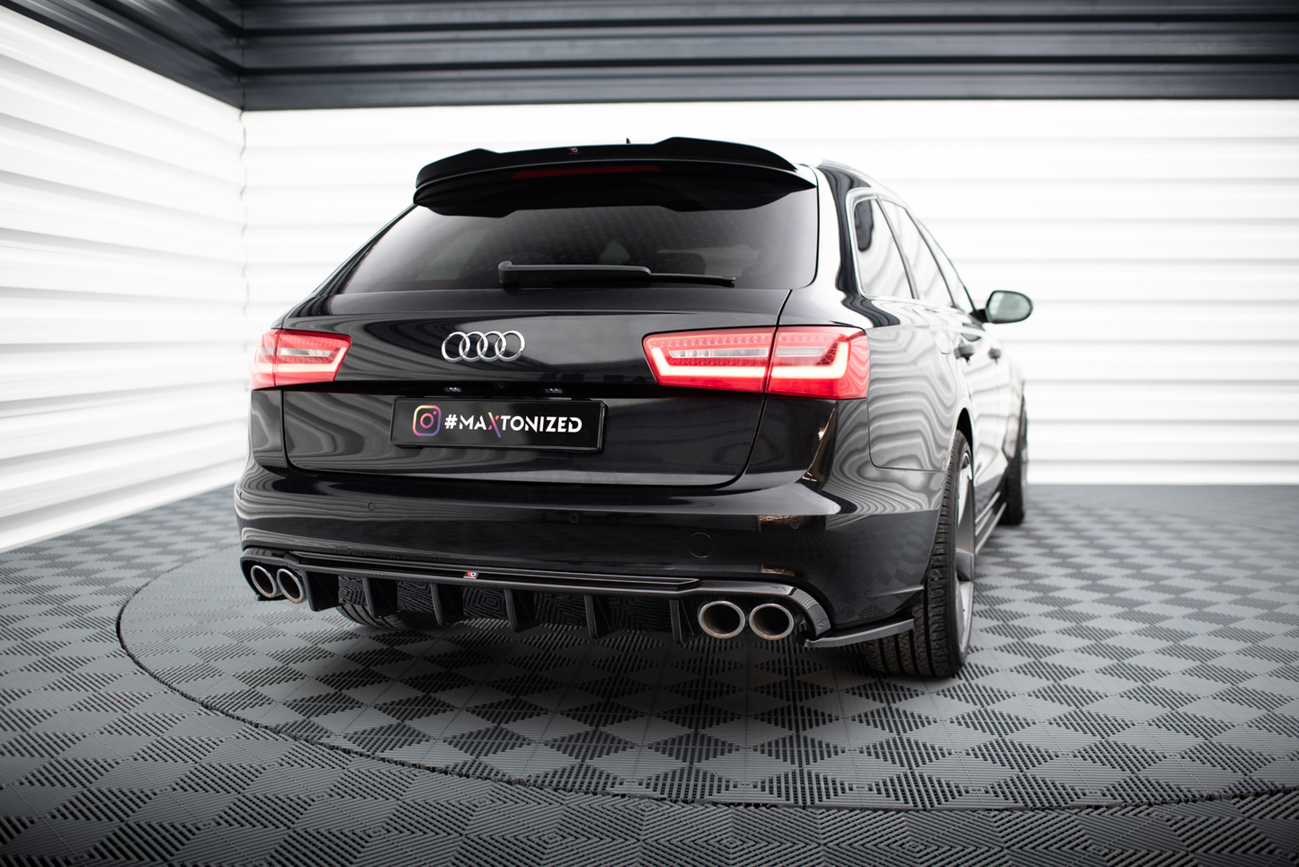 Bagerste diffuser Audi A6 Sedan / Avant C7 (Version med dual exhausts on both sides)