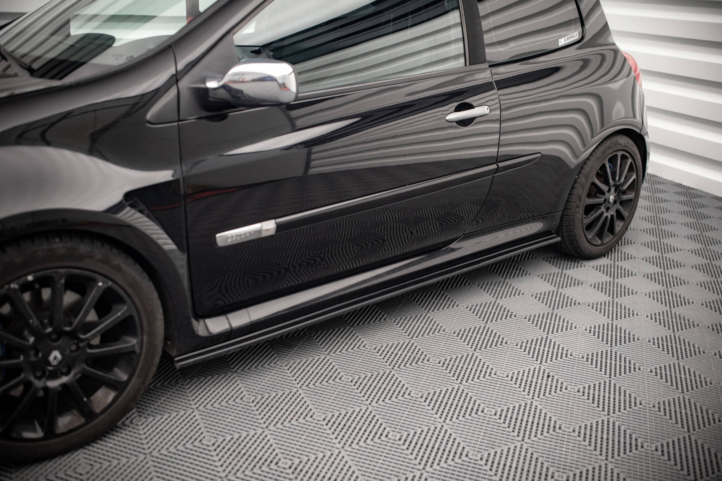 Sideskørter diffuser RENAULT CLIO MK3 RS