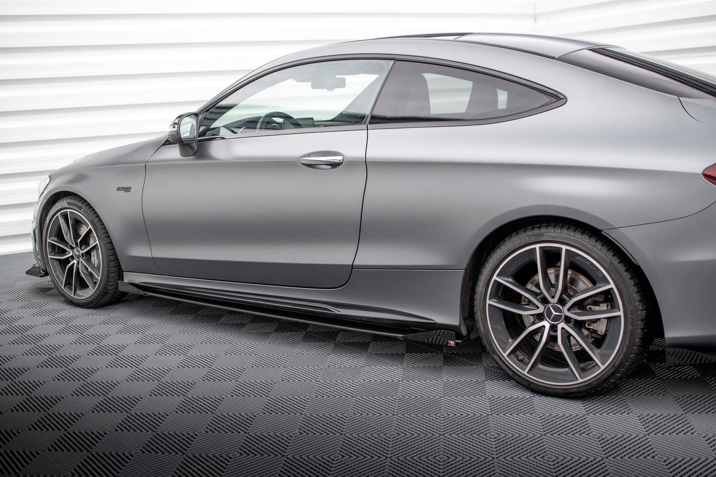 Side Flaps Mercedes-AMG C43 Coupe / Cabrio C205 Facelift / A205 Facelift