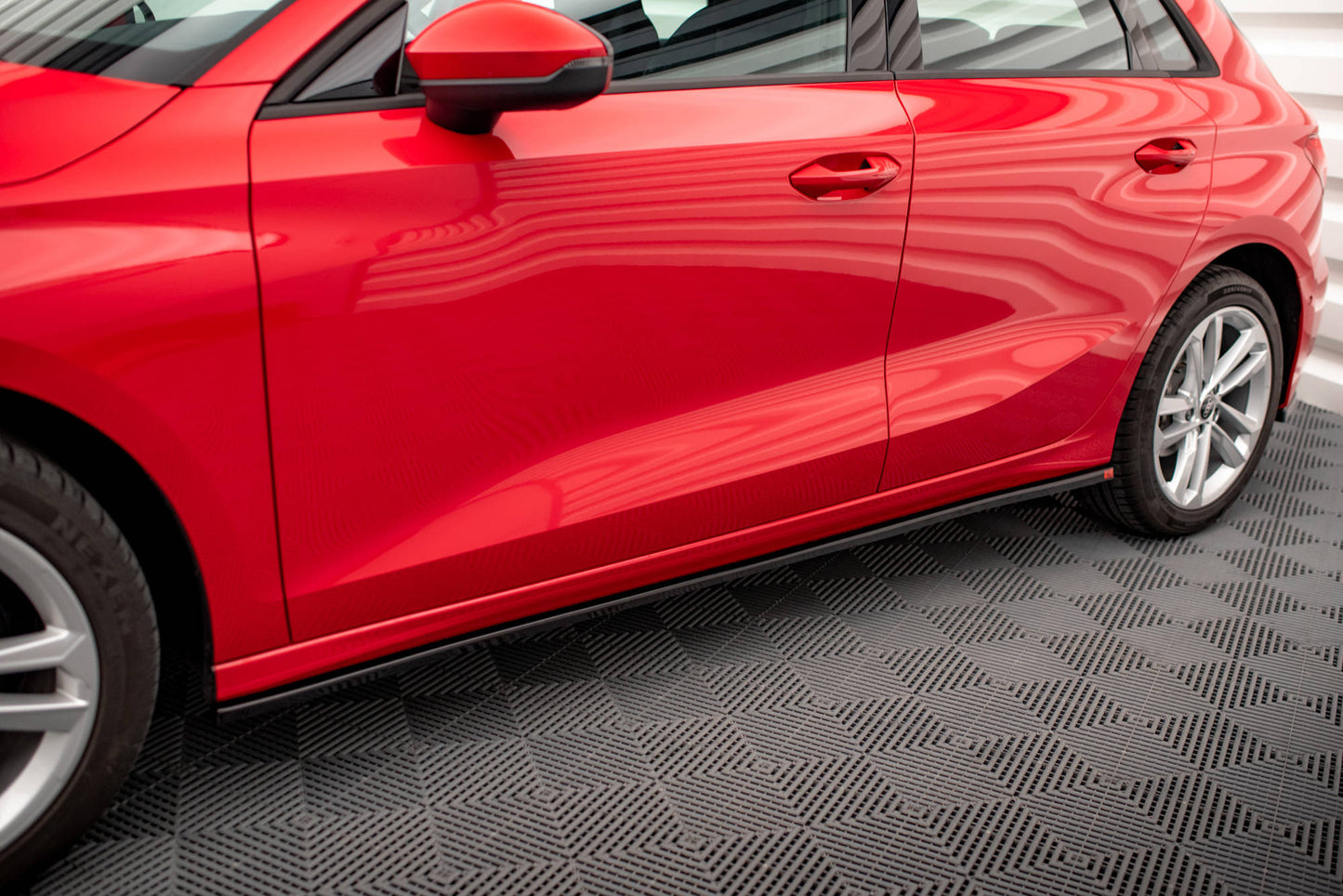 Sideskørter diffuser Audi A3 8Y