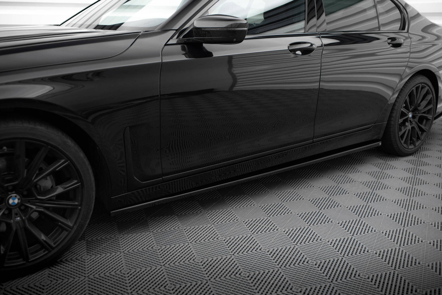 Sideskørter diffuser BMW 7 G11