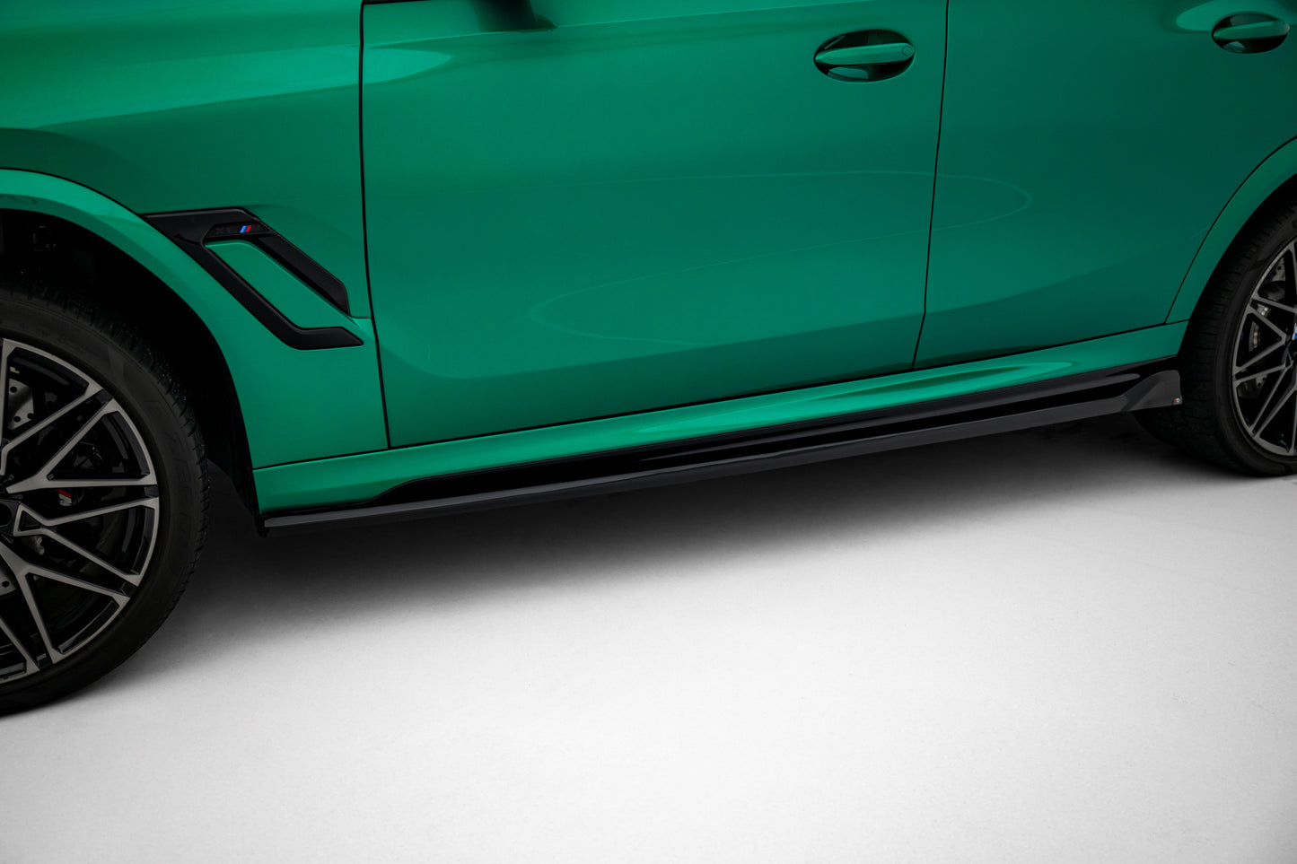 Sideskørter diffuser BMW X6 M F96 Facelift