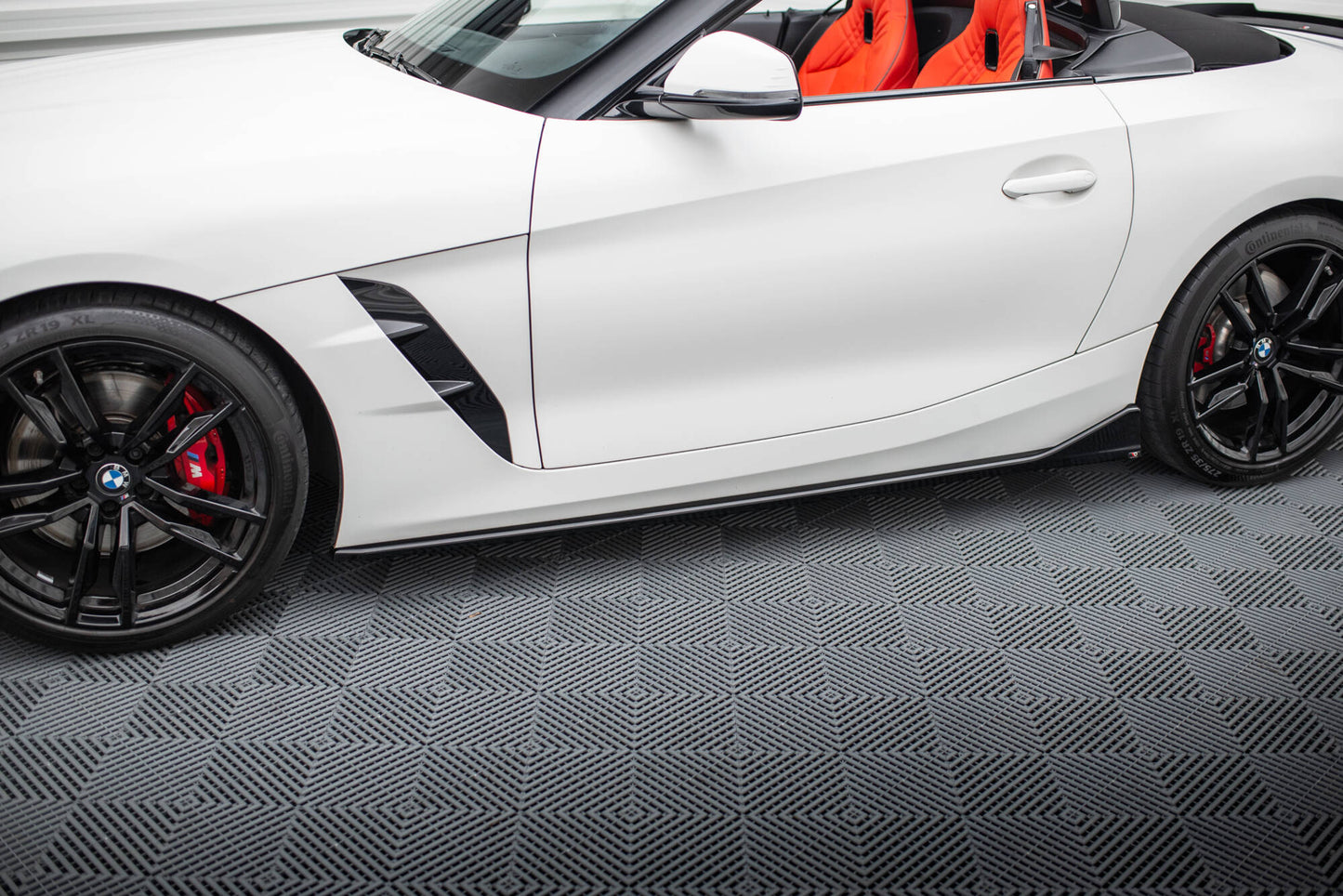 Sideskørter diffuser BMW Z4 M40i / M-Pack G29 Facelift