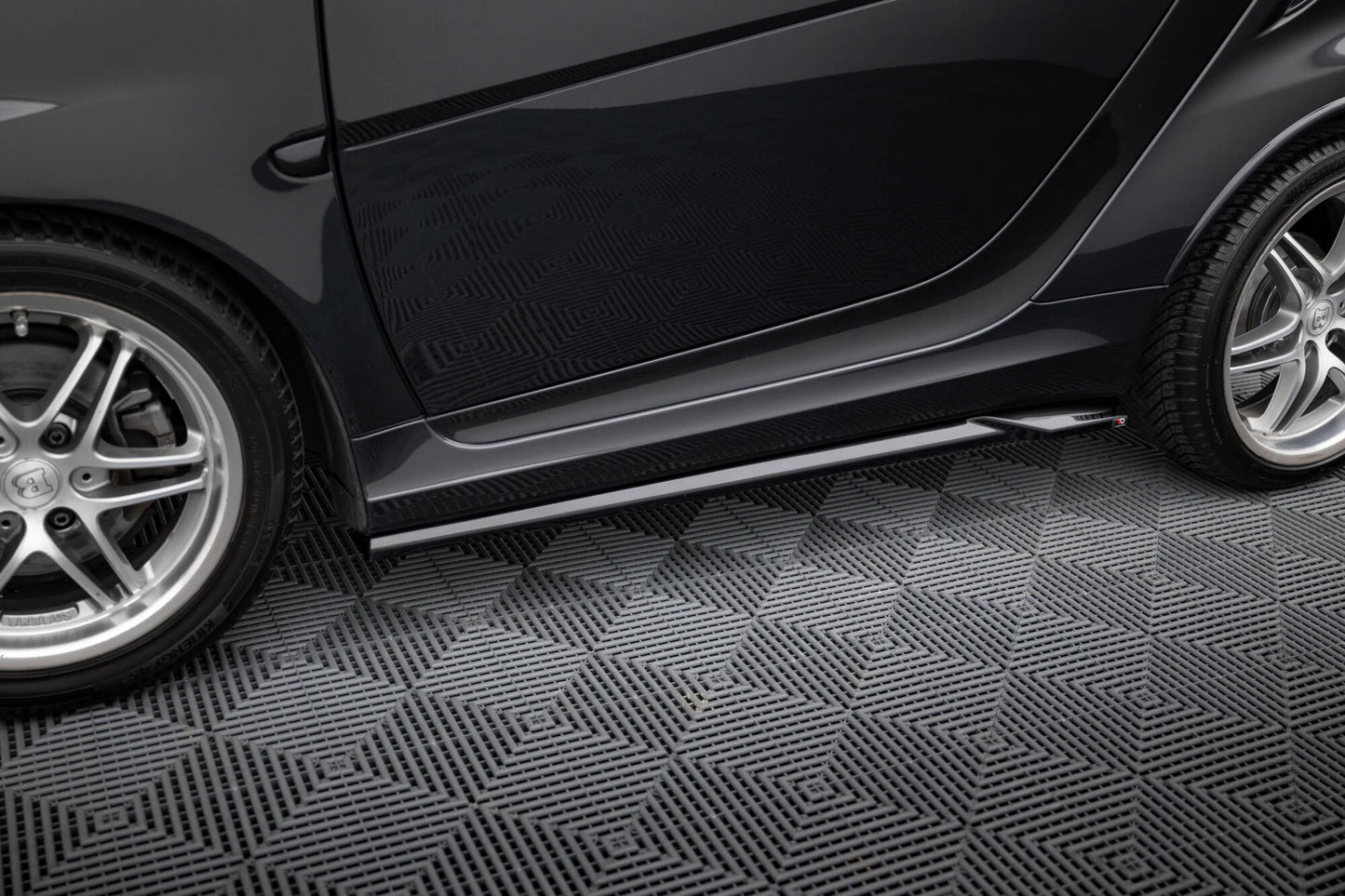 Sideskørter diffuser Brabus Smart Fortwo C451 Facelift