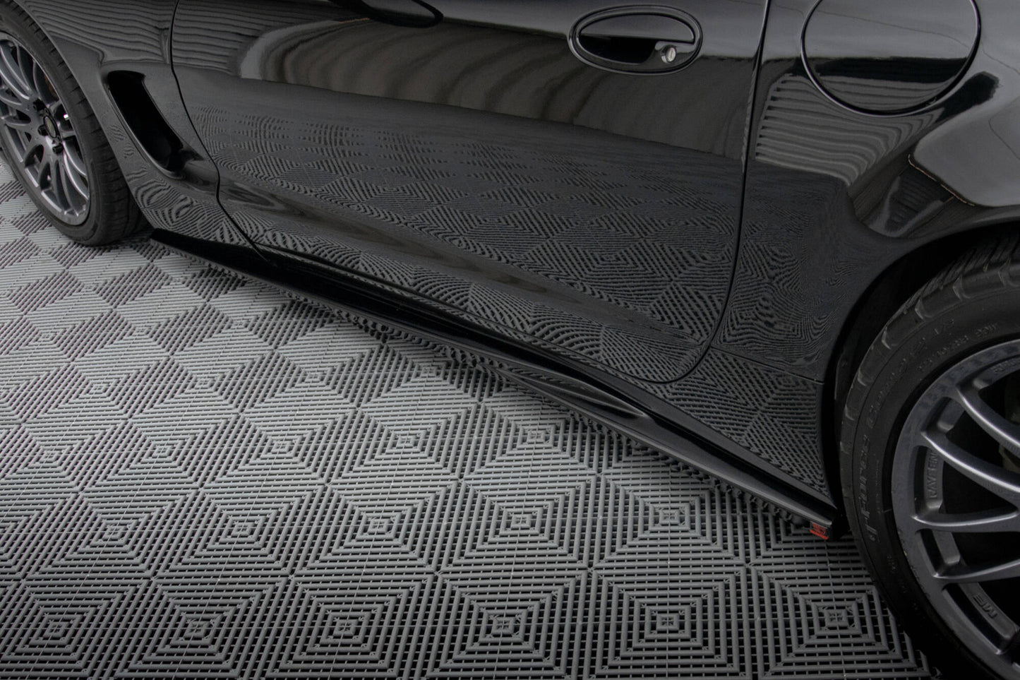 Sideskørter diffuser Chevrolet Corvette C5