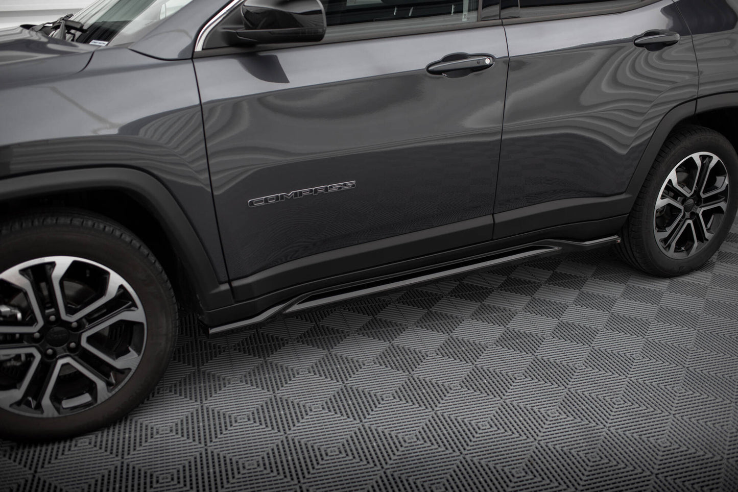 Sideskørter diffuser Jeep Compass Limited Mk2 Facelift