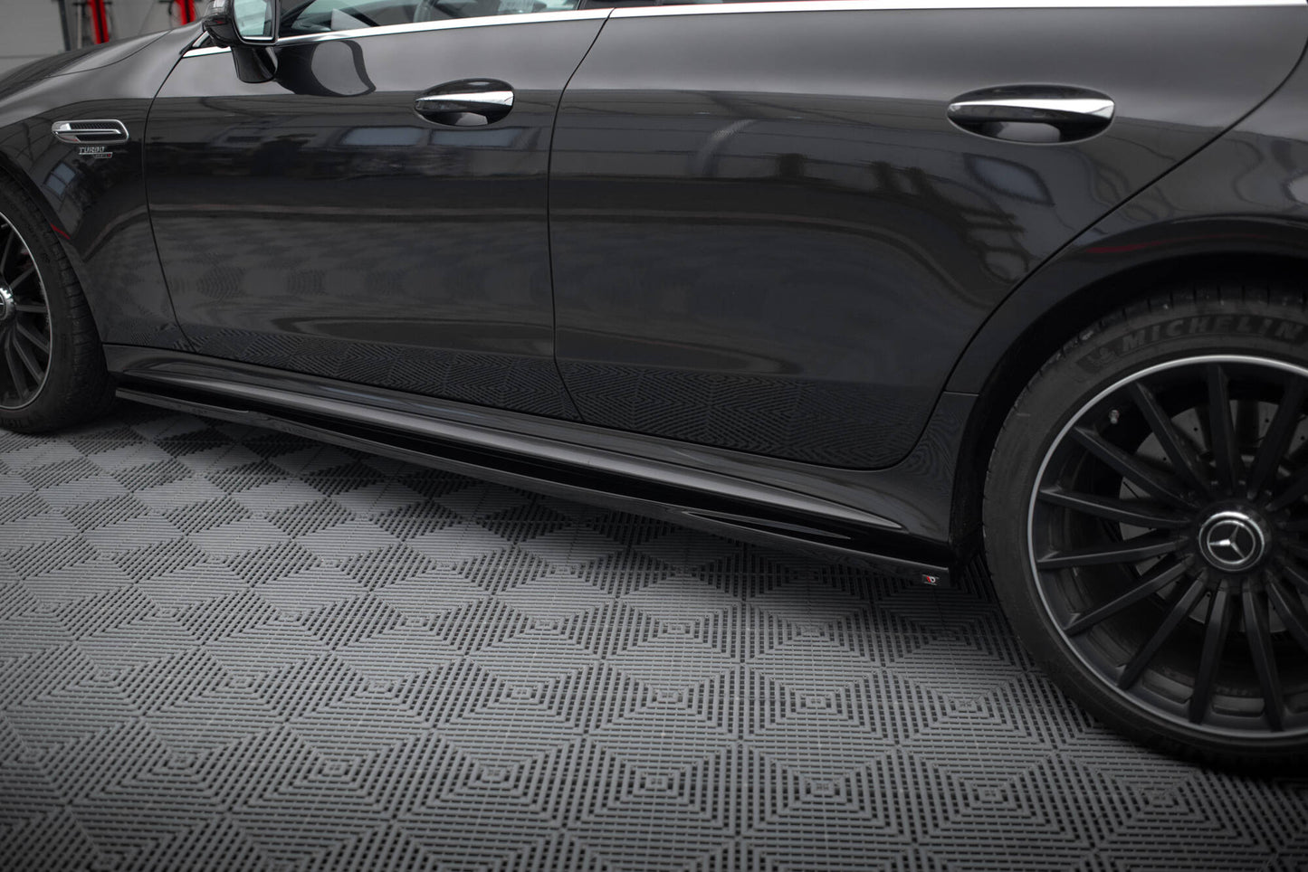 Sideskørter diffuser Mercedes-AMG GT 53 4-Door Coupe