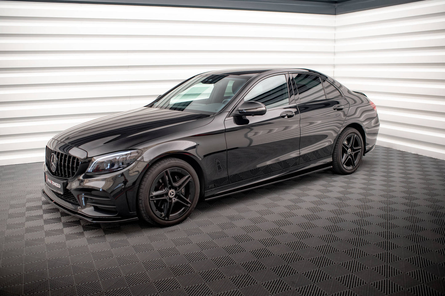 Sideskørter diffuser Mercedes-Benz C43 / C AMG-Line Sedan / Estate W205 / S205 Facelift