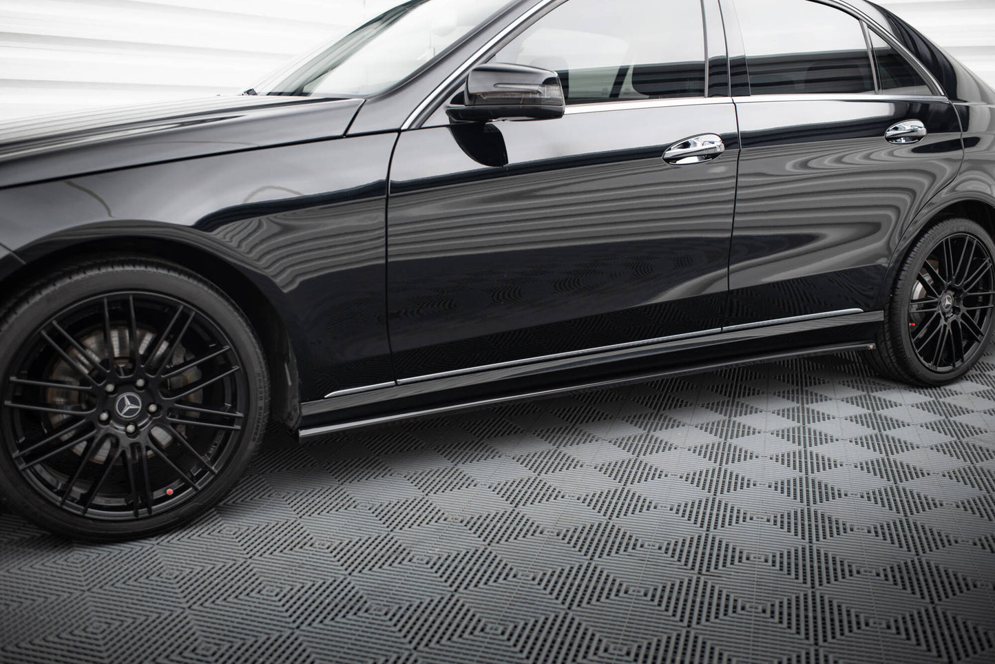 Sideskørter diffuser Mercedes-Benz E W212 Facelift