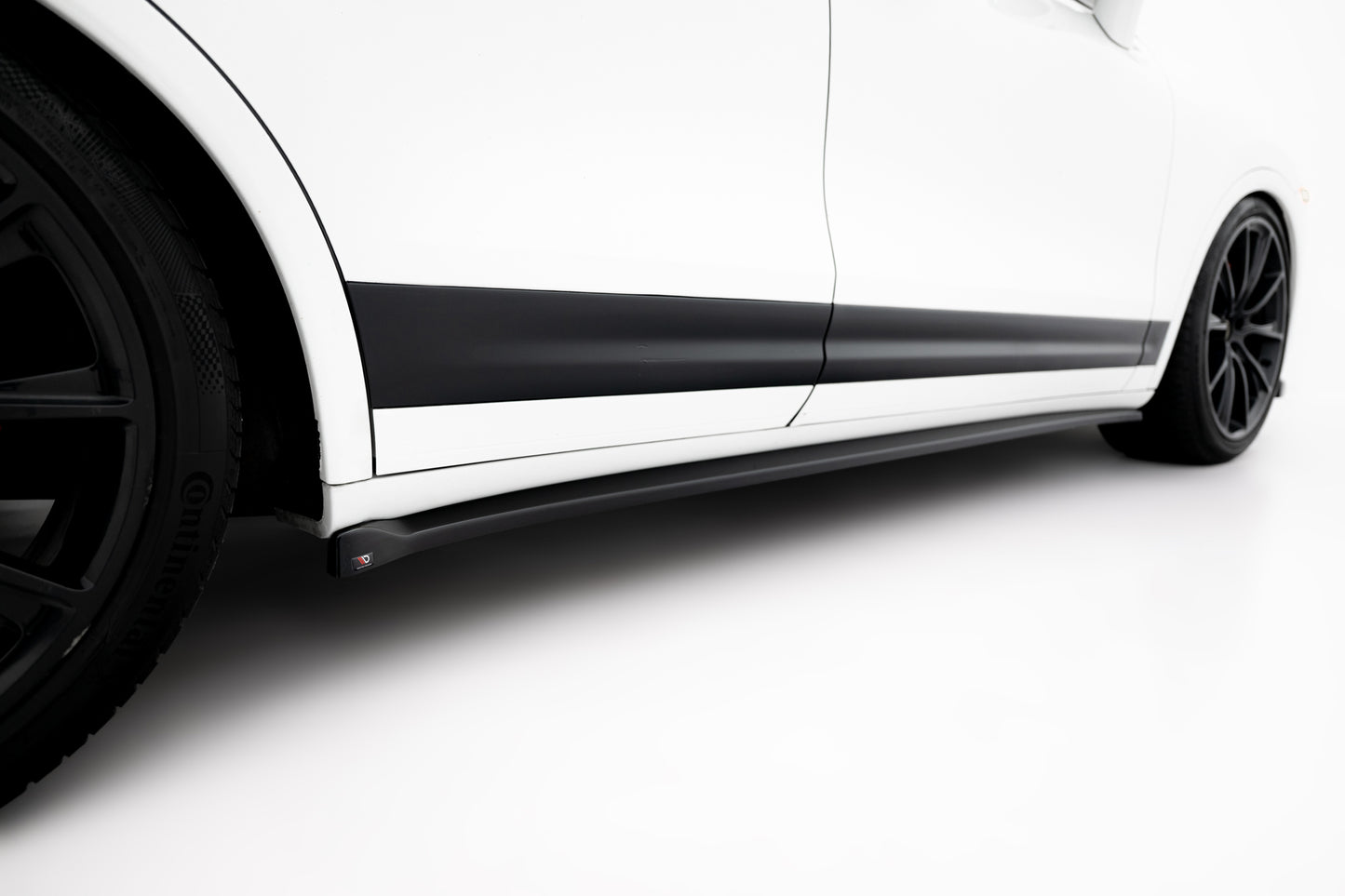Sideskørter diffuser Porsche Cayenne Turbo / Standard Mk2
