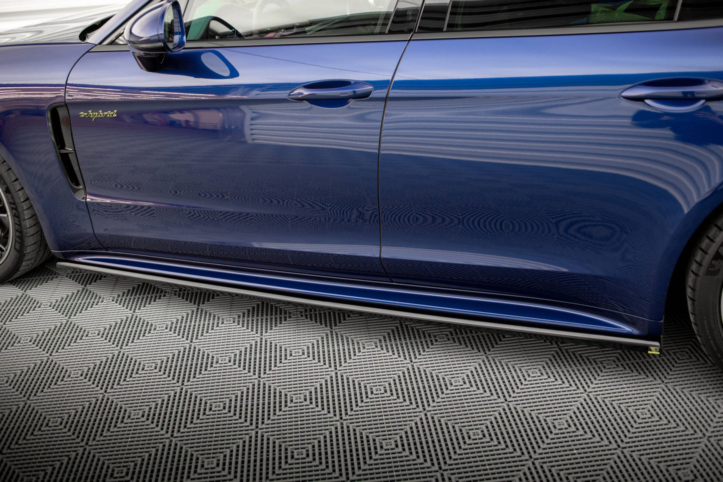 Sideskørter diffuser Porsche Panamera E-Hybrid 971 Facelift