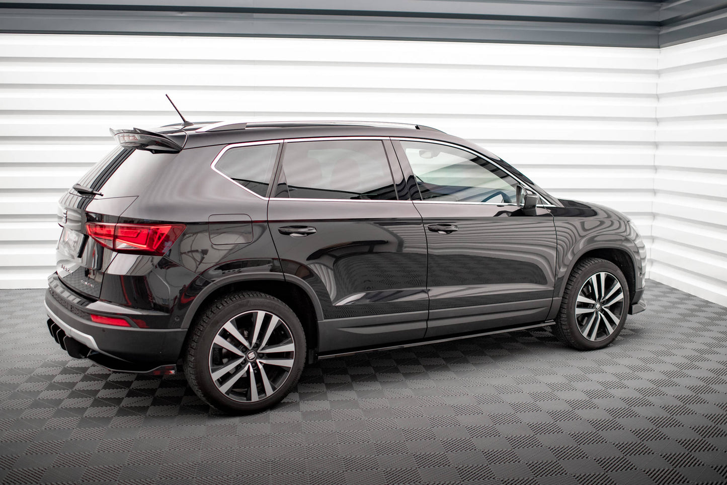 Sideskørter diffuser Seat Ateca Mk1