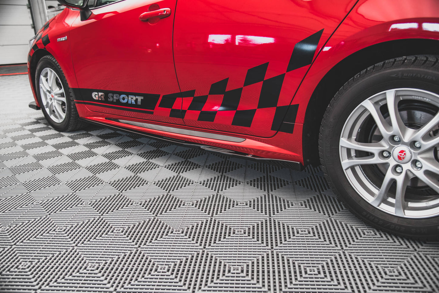 Sideskørter diffuser Toyota Corolla GR Sport Hatchback XII