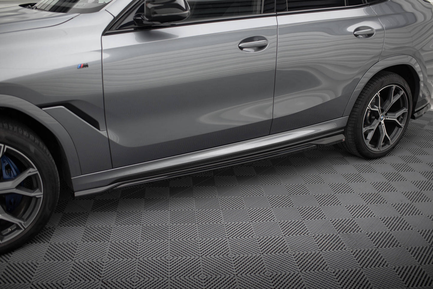 Sideskørter diffuser V.1 BMW X6 M-Pack G06 Facelift