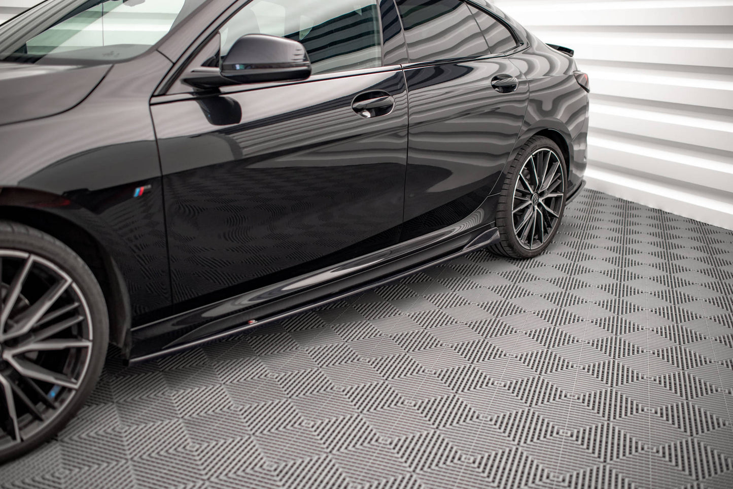 Sideskørter diffuser V.2 BMW 2 Gran Coupe M-Pack / M235i F44