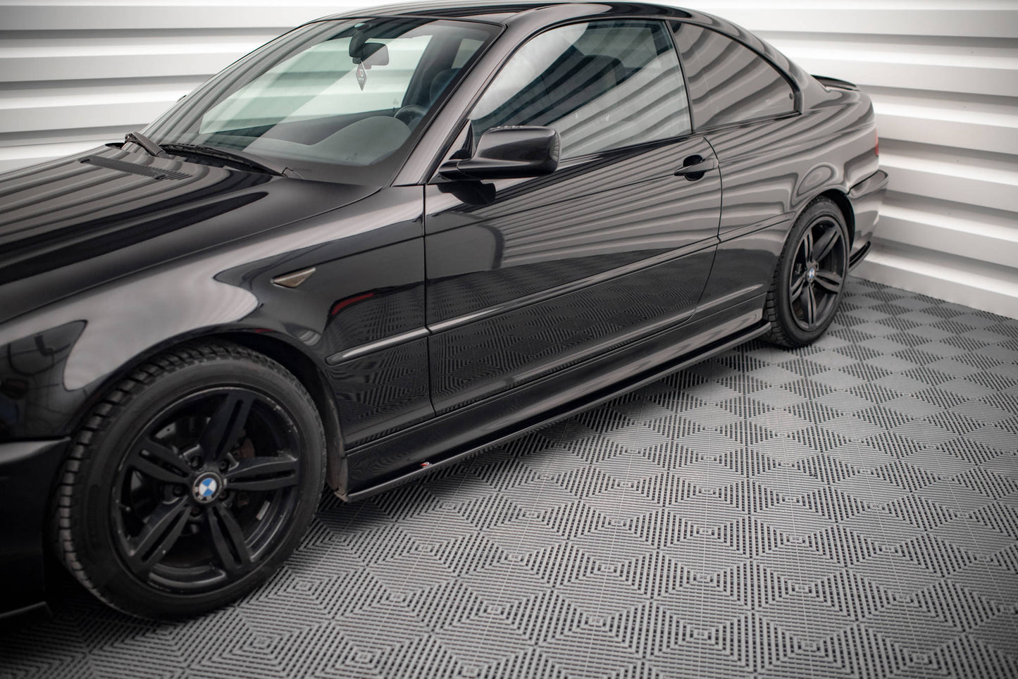 Sideskørter diffuser V.2 BMW 3 Coupe M-Pack E46