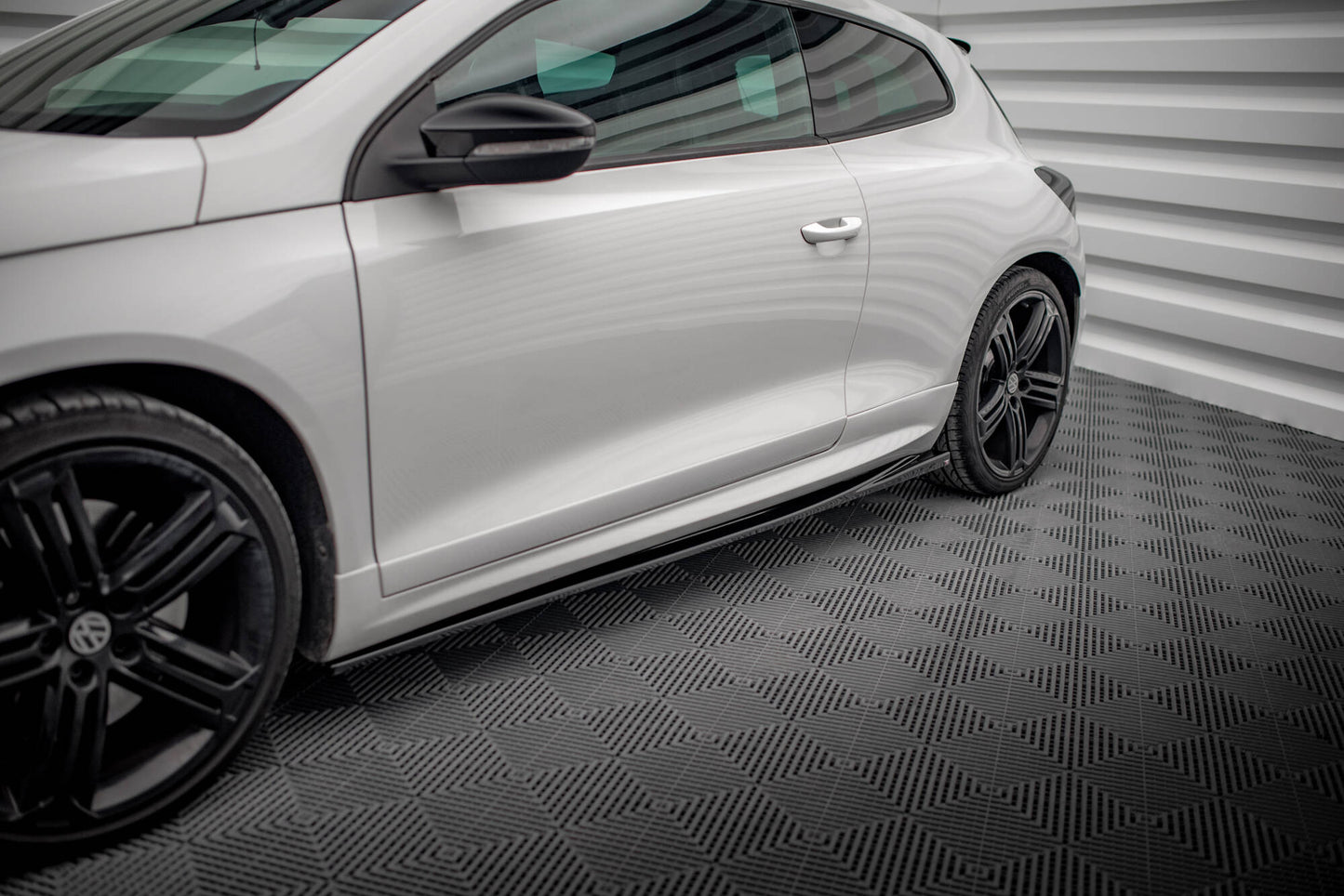 Sideskørter diffuser V.2 Volkswagen Scirocco R Mk3