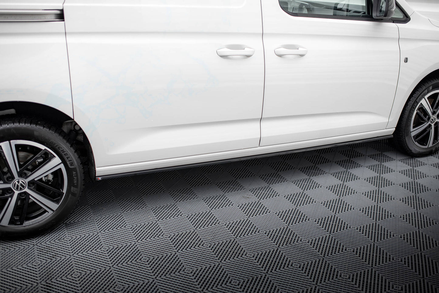 Sideskørter diffuser Volkswagen Caddy Maxi Mk5