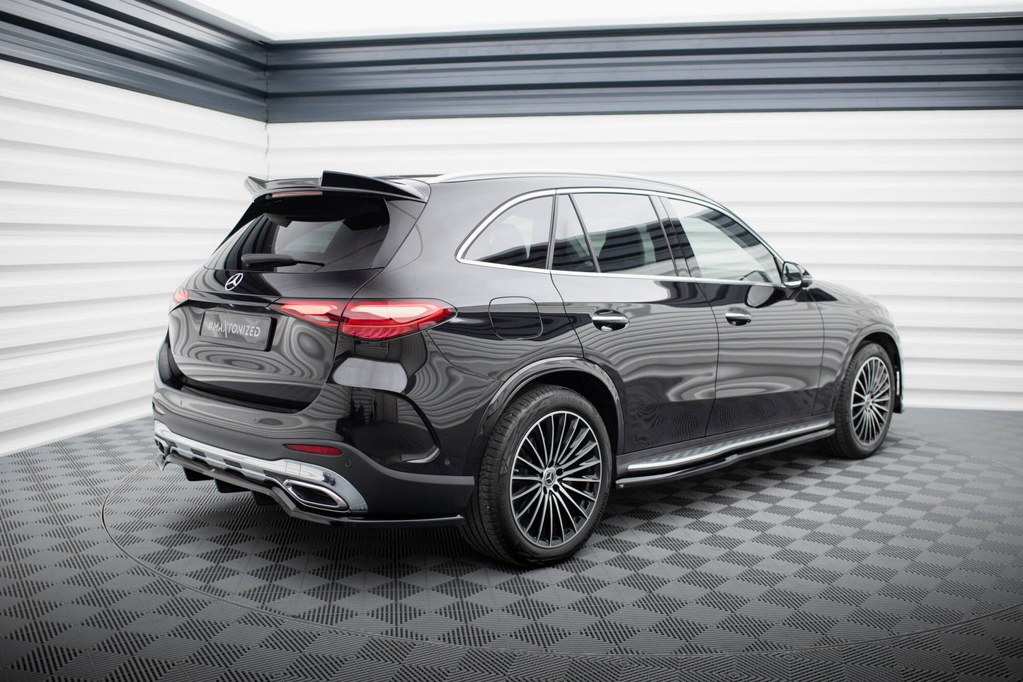 Spoiler cap 3D Mercedes-Benz GLC AMG-Line X254