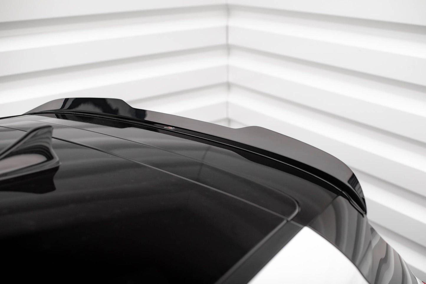 Spoiler cap Kia Ceed GT Mk3