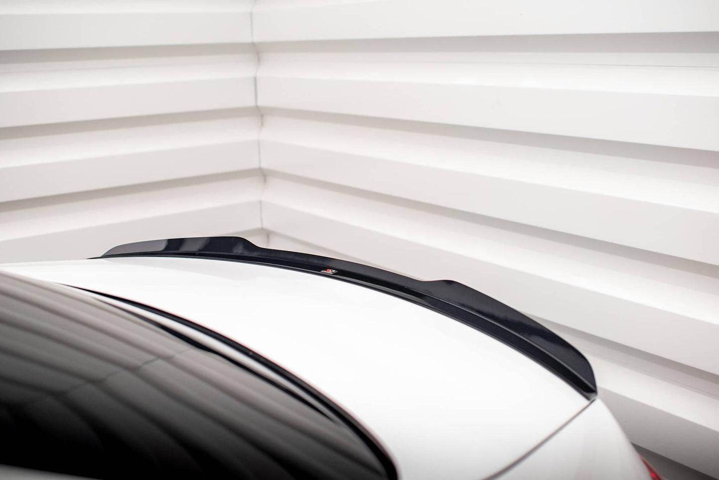 Spoiler cap Mercedes-Benz E Sedan AMG-Line W213 Facelift