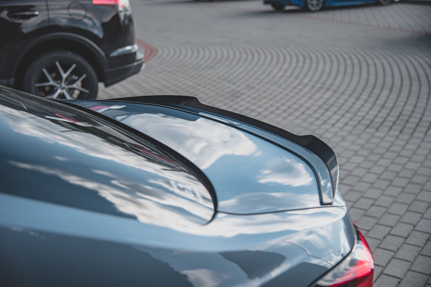 Spoiler cap Toyota Corolla XII Sedan
