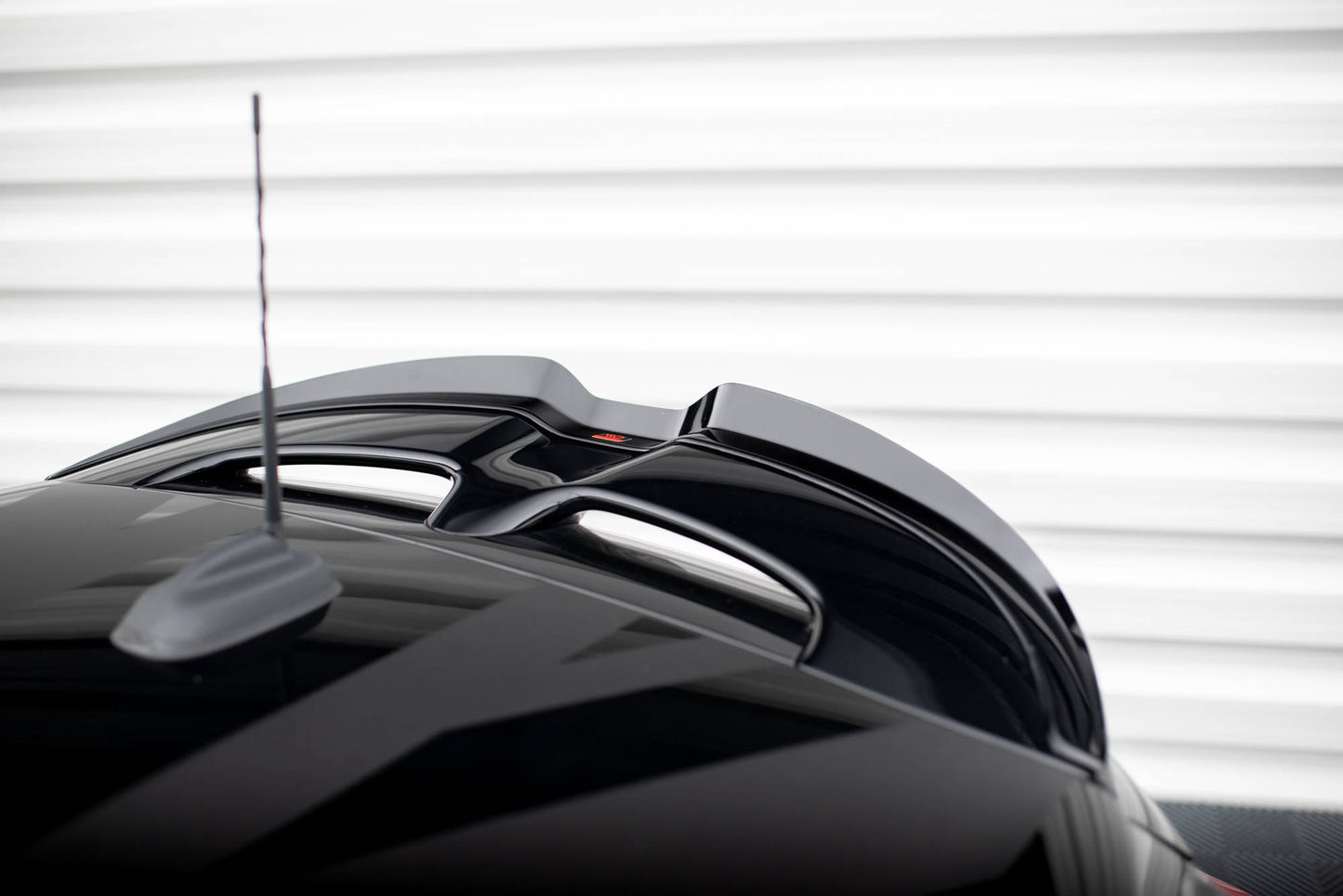 Spoiler cap V.2 Mini Cooper S John Cooper Works F56 / F56 Facelift