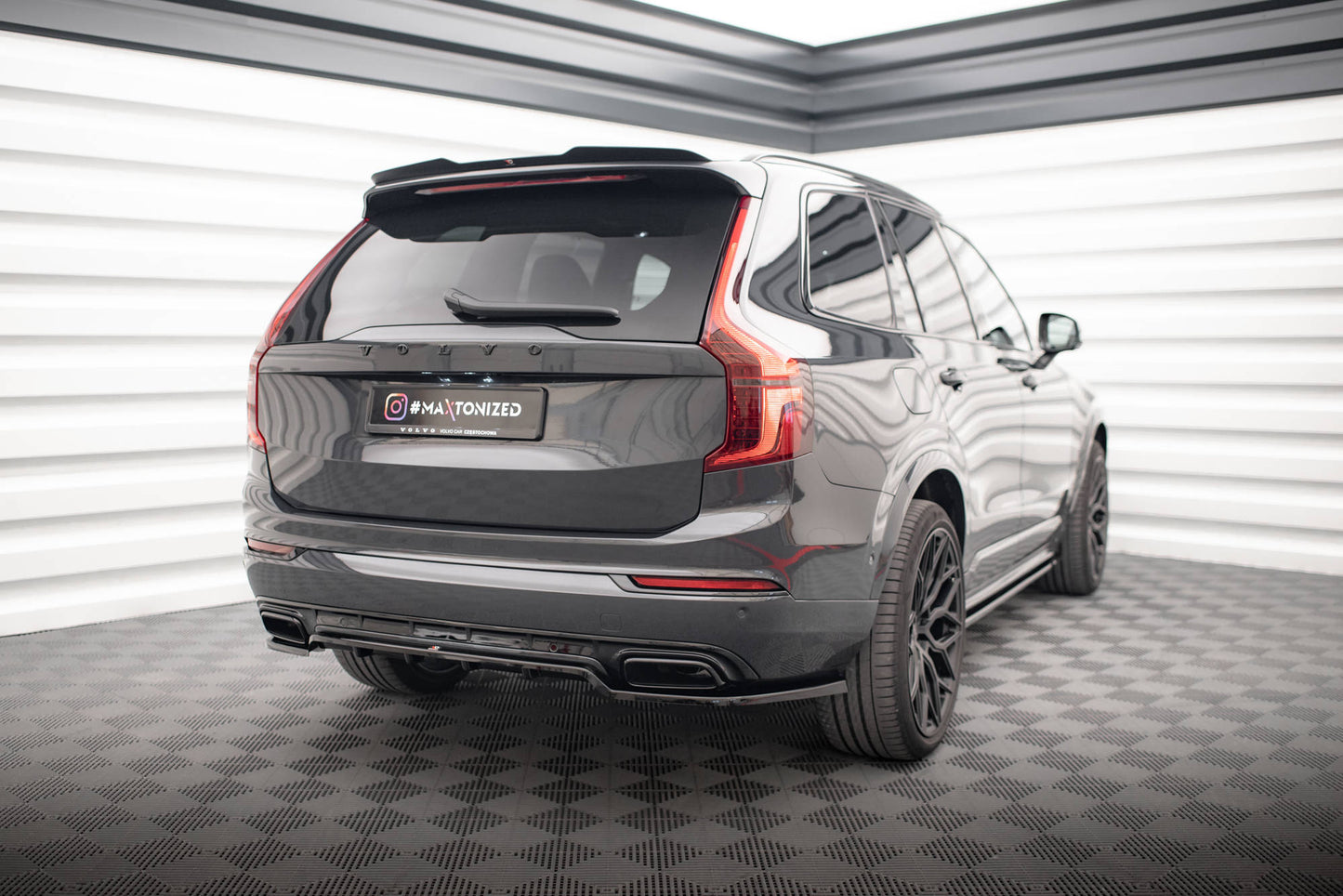 Spoiler cap Volvo XC90 R-Design Mk2 Facelift