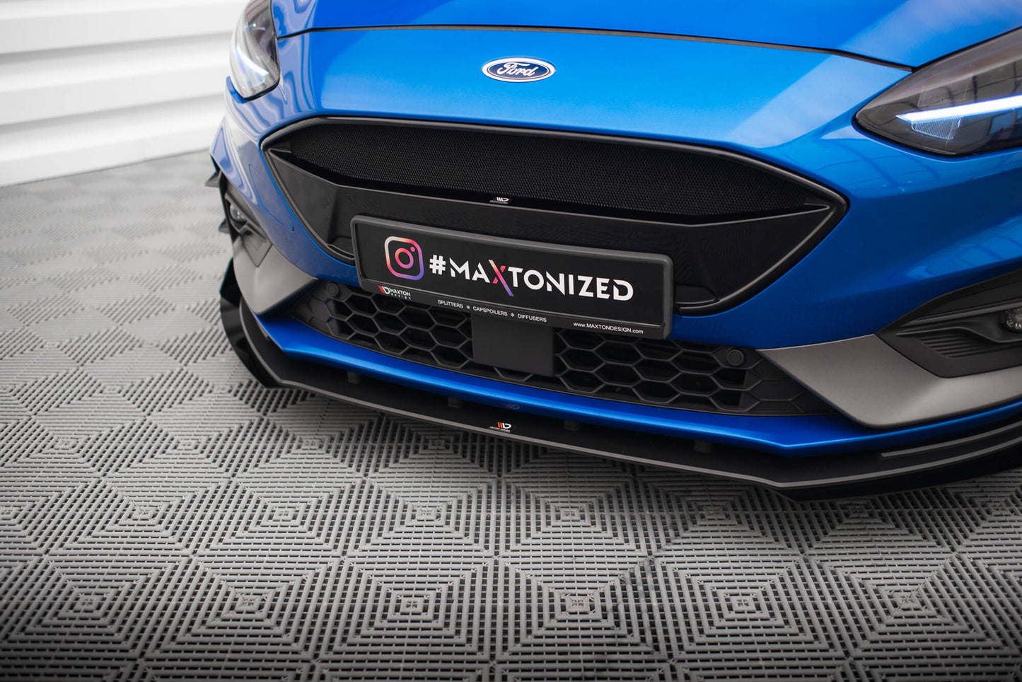 Forreste splitter Street Pro + Flaps Ford Focus ST / ST-Line Mk4