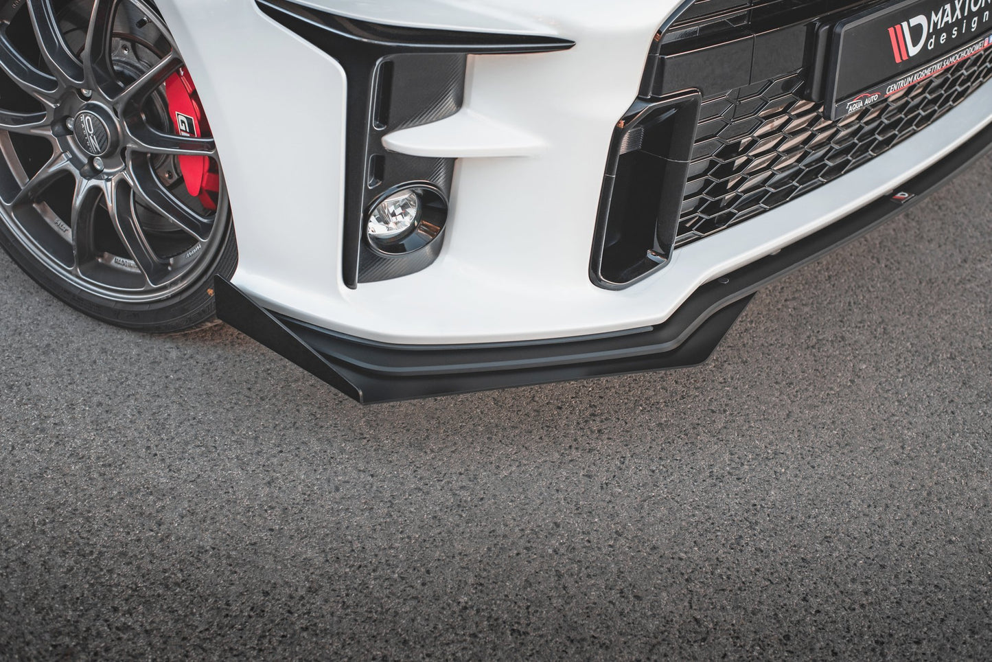 Forreste splitter Street Pro + Flaps Toyota GR Yaris Mk4