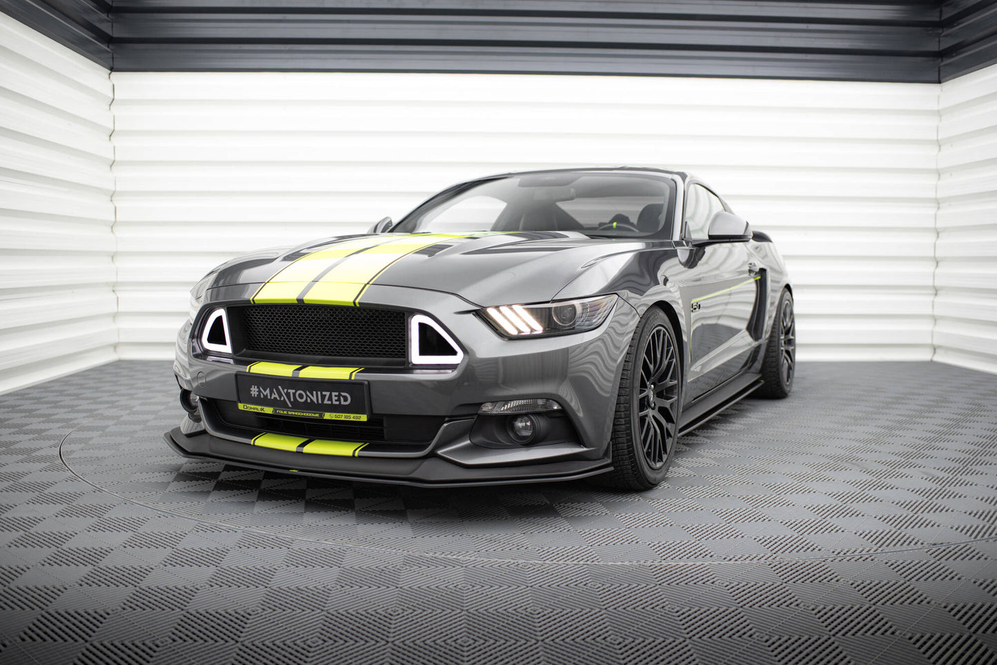 Forreste splitter Street Pro Ford Mustang GT Mk6