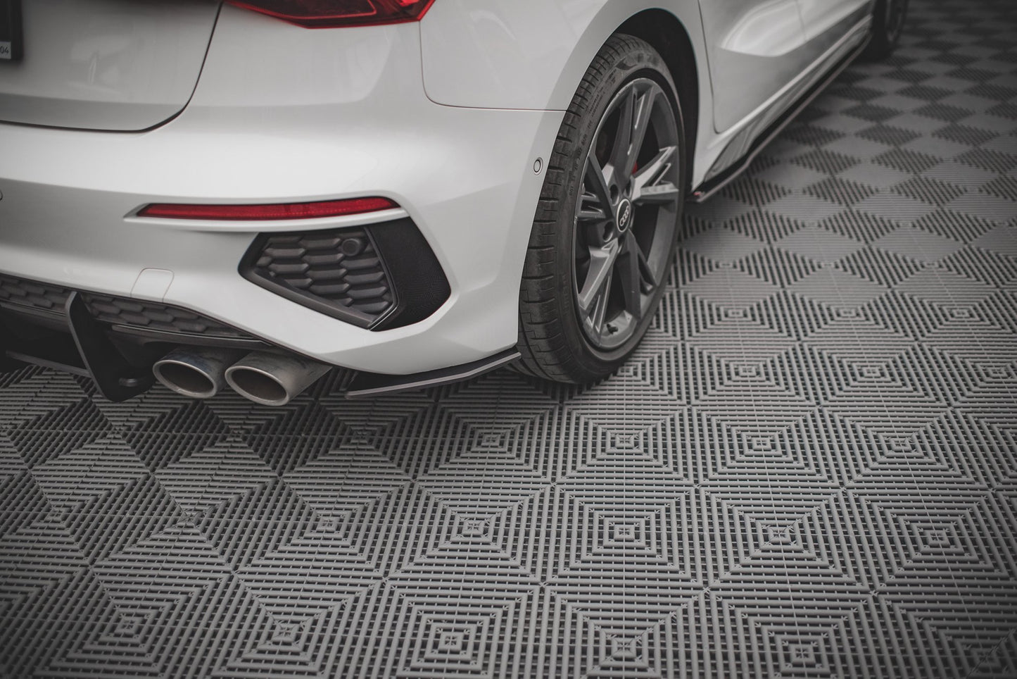 Bagerste sidesplitter Street Pro Audi S3 Sportback 8Y