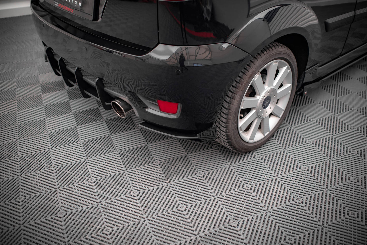 Bagerste sidesplitter Street Pro + Flaps Ford Fiesta ST Mk6