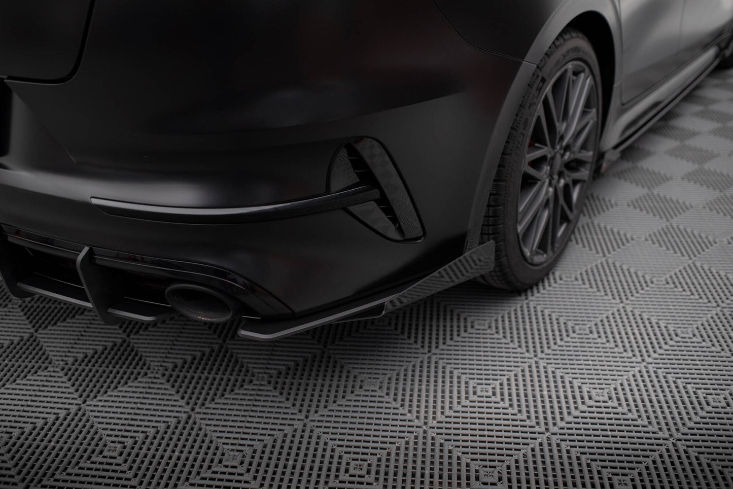 Bagerste sidesplitter Street Pro + Flaps Kia Proceed GT Mk1 Facelift