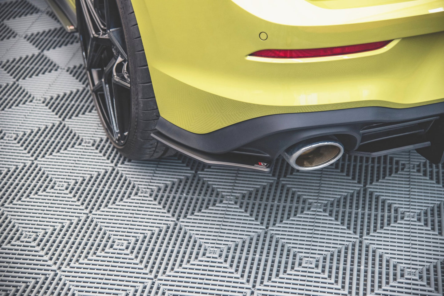 Bagerste sidesplitter Street Pro Volkswagen Golf GTI Clubsport Mk8