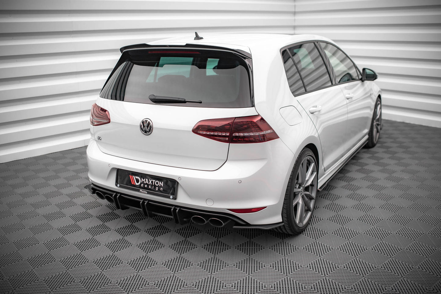 Bagerste sidesplitter Street Pro Volkswagen Golf R Mk7