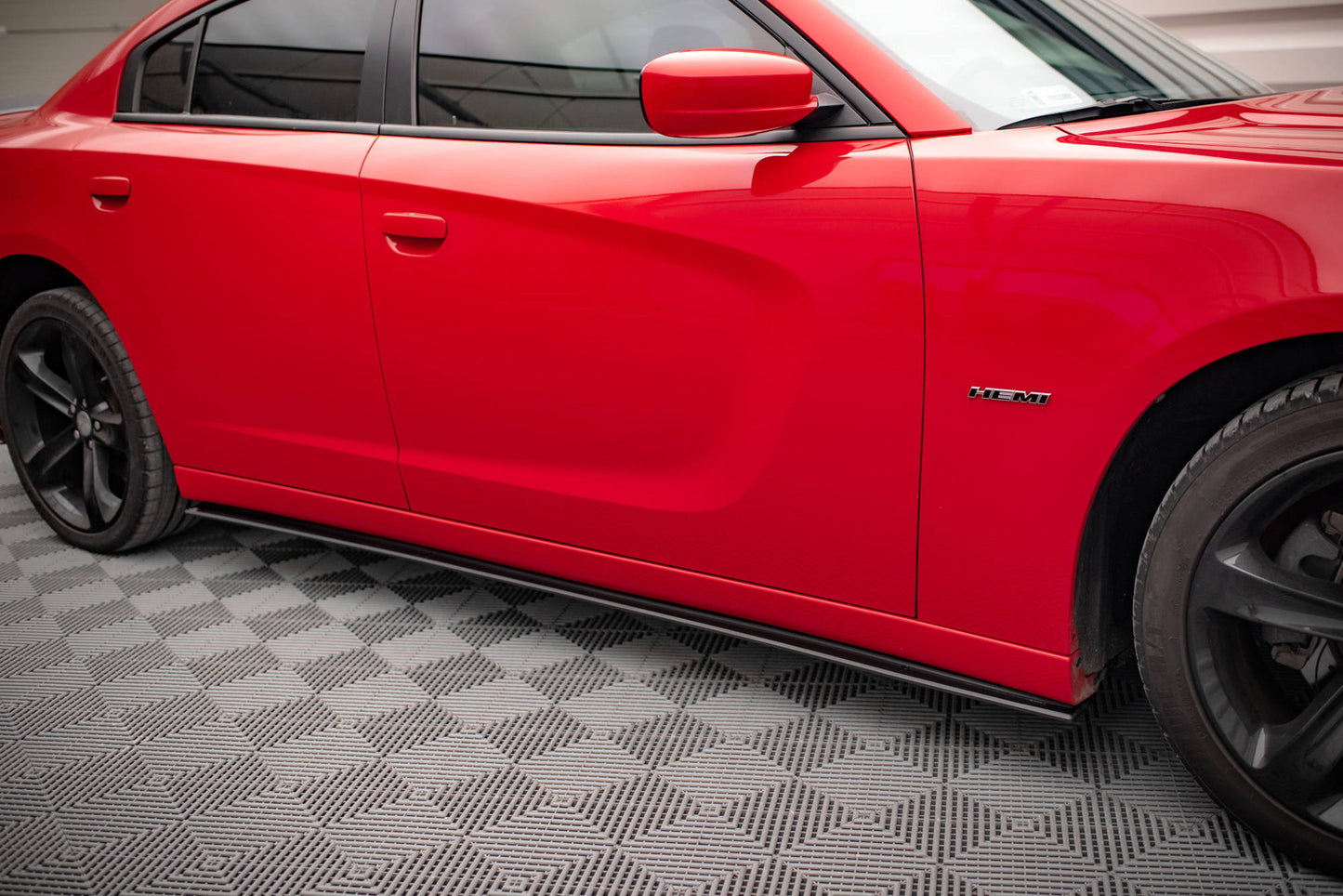 Sideskørter diffuser Street Pro Dodge Charger RT Mk7 Facelift