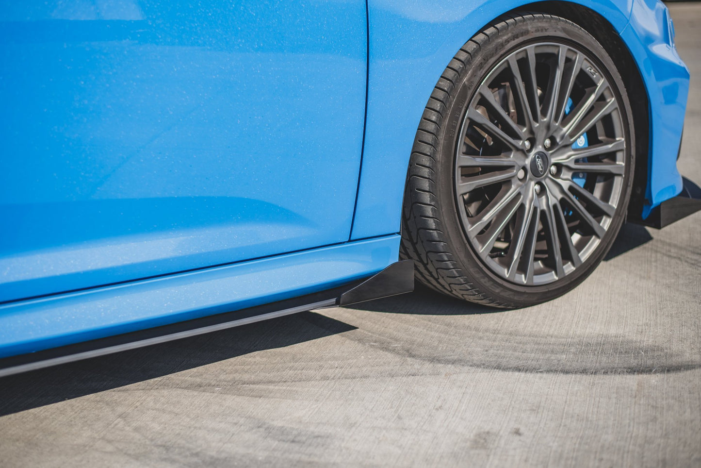 Sideskørter diffuser Street Pro + Flaps Ford Focus RS Mk3