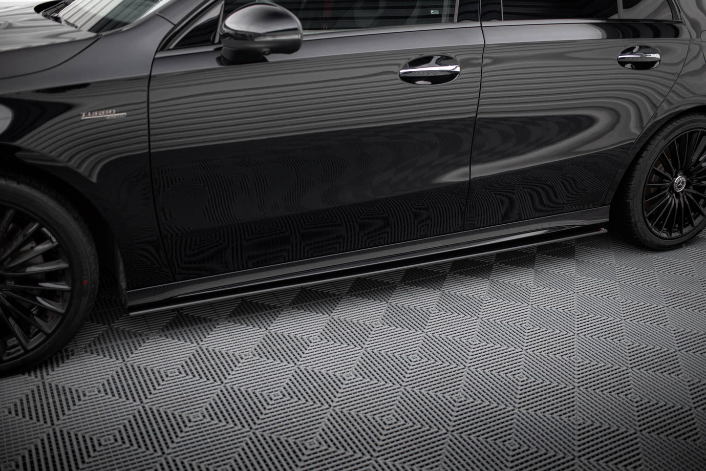 Sideskørter diffuser Street Pro Mercedes-AMG A35 W177 Facelift
