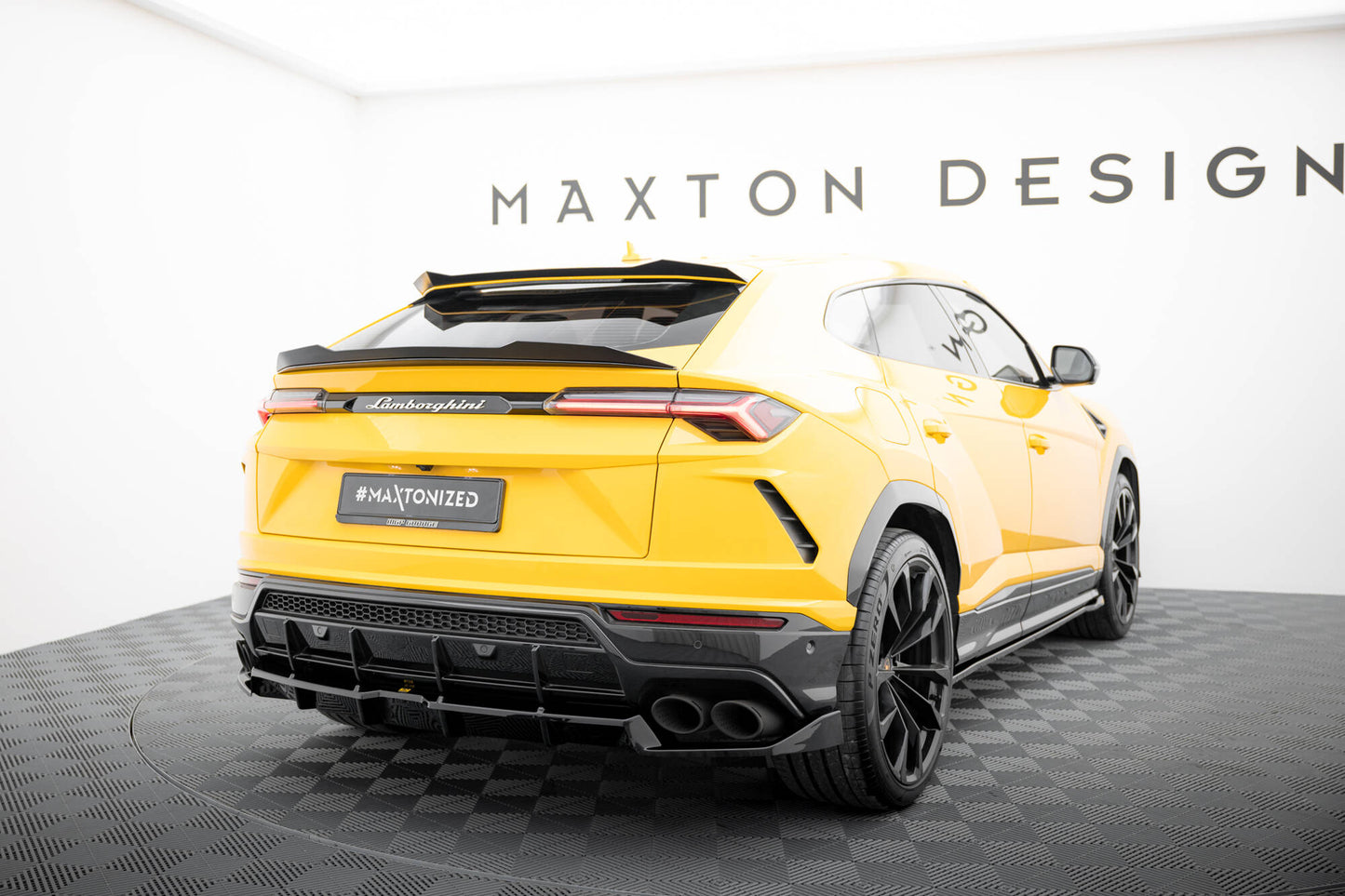 Spoiler cap Øverste Lamborghini Urus Mk1
