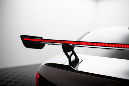 Spoiler kulfiber + LED Alfa Romeo Giulia Quadrifoglio