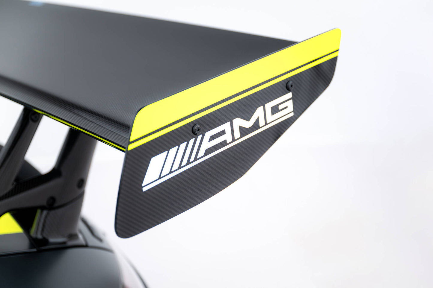 Spoiler kulfiber Mercedes-AMG GTR C190 Facelift