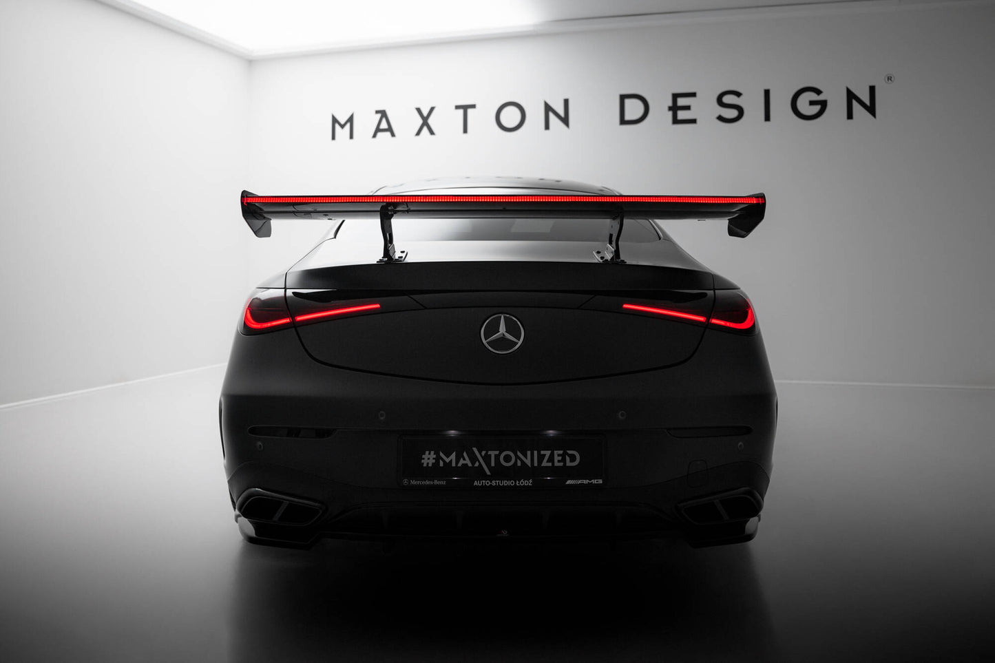 Spoiler kulfiber V.1 + LED Mercedes-Benz CLE AMG-Line C236