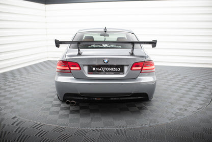 Spoiler kulfiber med Internal Brackets Uprights BMW 3 / M3 Coupe E92