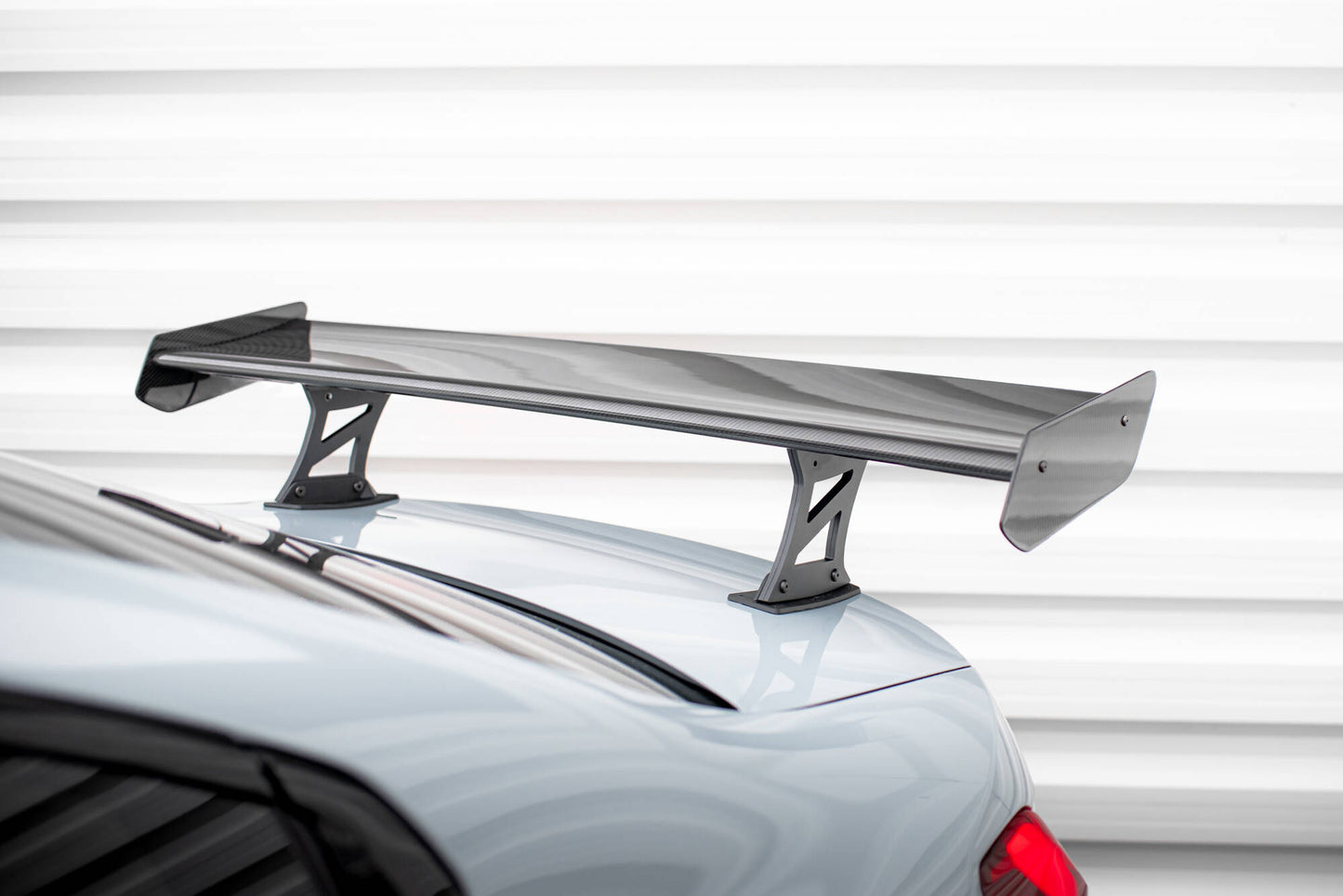 Spoiler kulfiber med Internal Brackets Uprights BMW M3 G80 / M340i G20 / 3 M-Pack G20 / 3 Standard G20