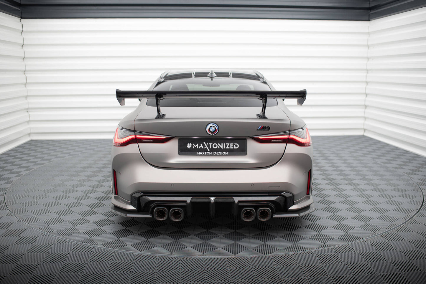 Spoiler kulfiber med Internal Brackets Uprights BMW M4 G82 / G82 Facelift / M440i / 4 M-Pack G22 / G22 Facelift